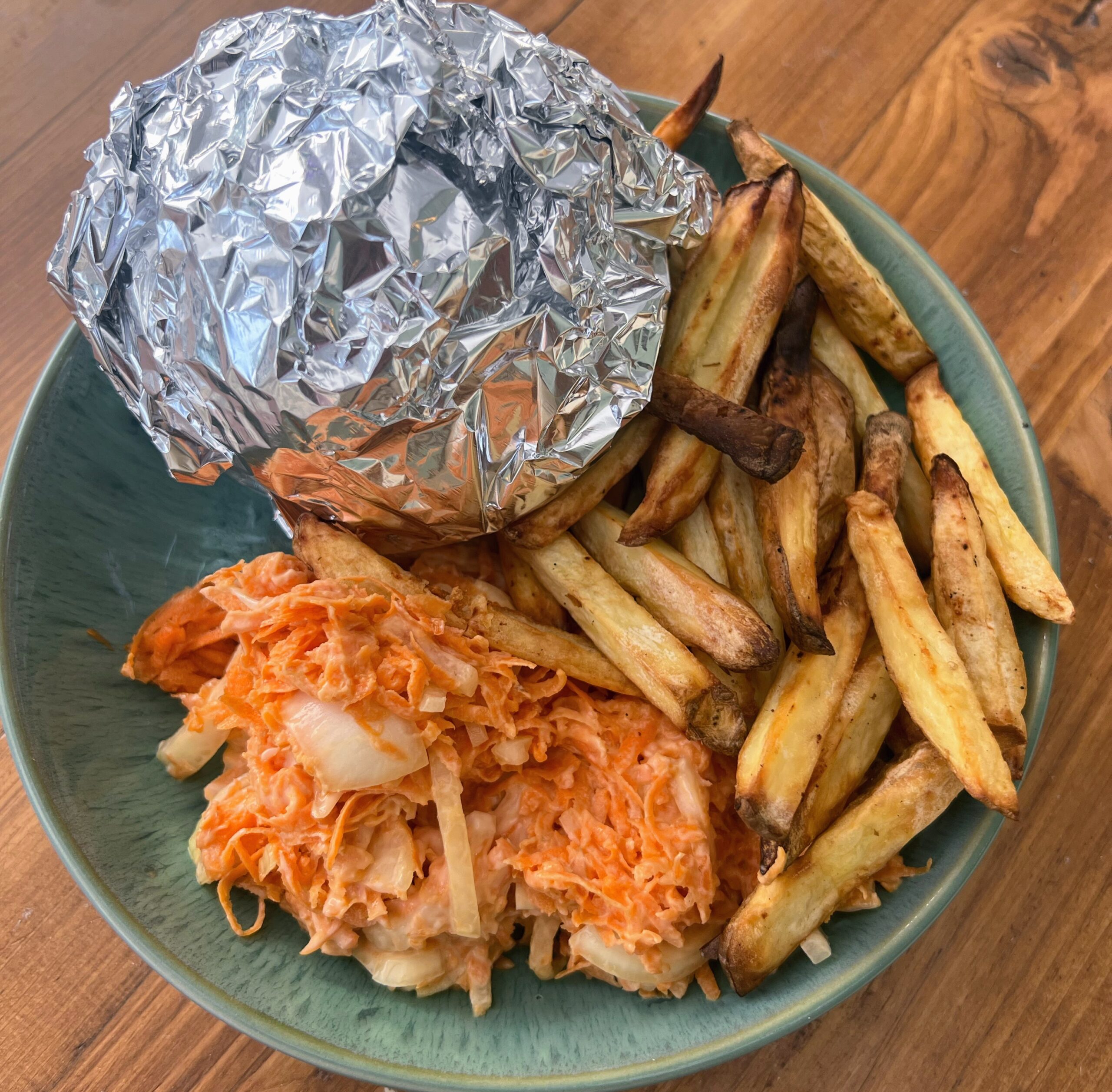 Beef Burgers, Chips & Slaw